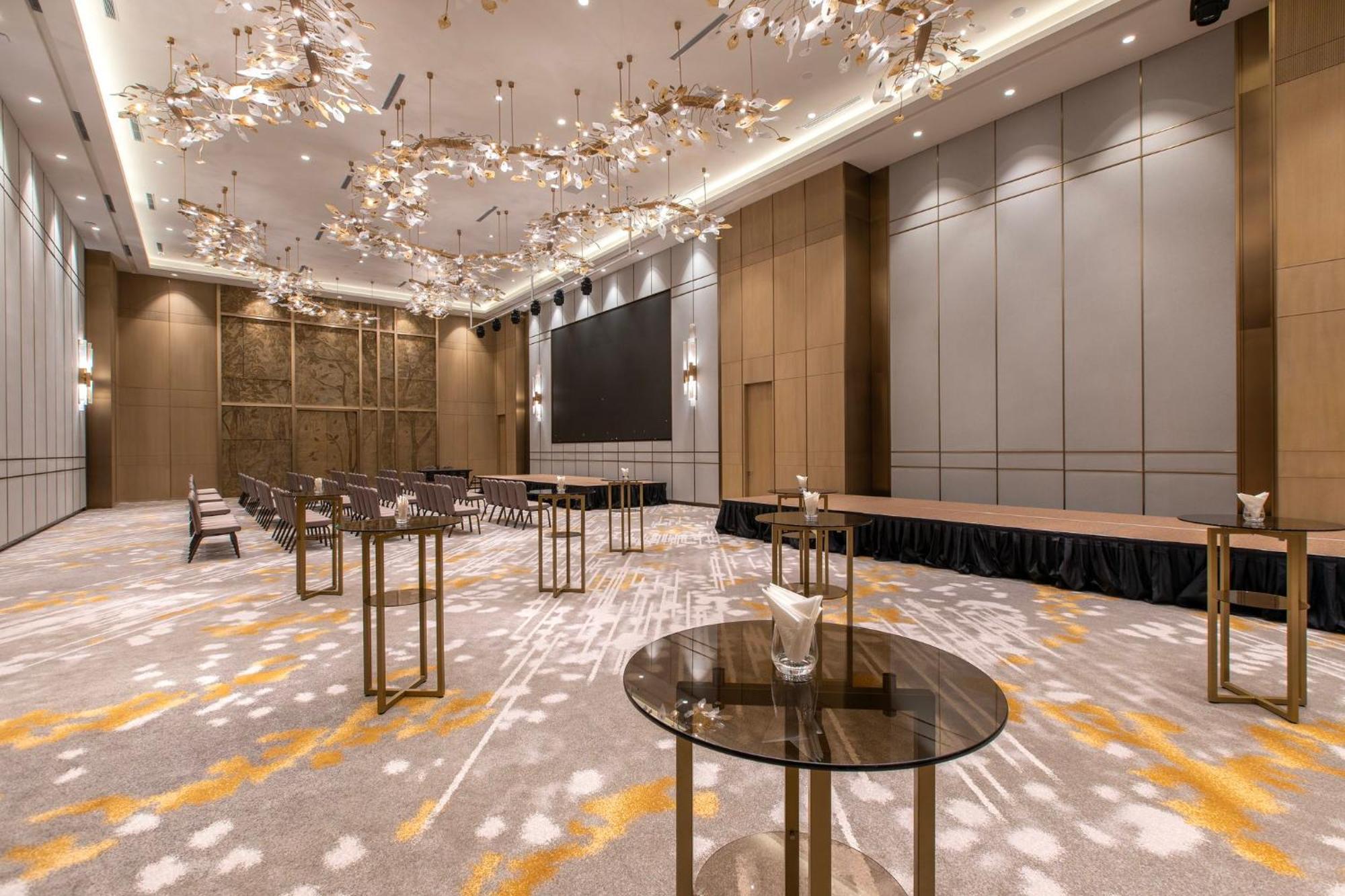 Crowne Plaza Kuala Lumpur City Centre By Ihg Экстерьер фото